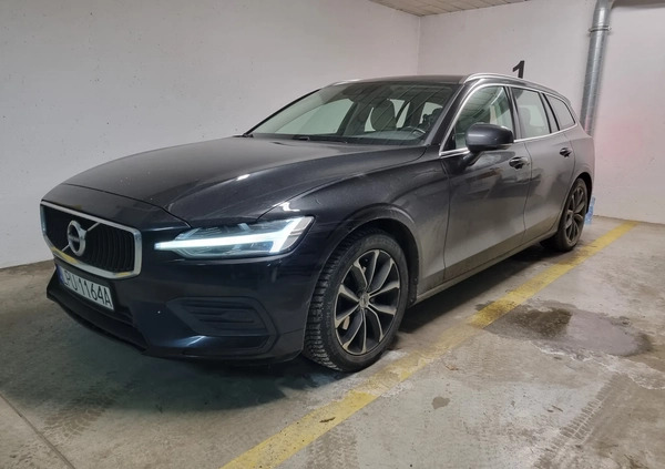 Volvo V60 cena 83000 przebieg: 187000, rok produkcji 2018 z Puławy małe 137